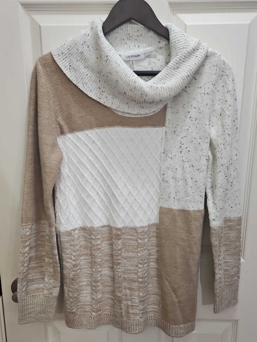 Calvin Klein Colorblock Cowl Neck Cable Knit Sweater Beige Cream Pullover Sz Med